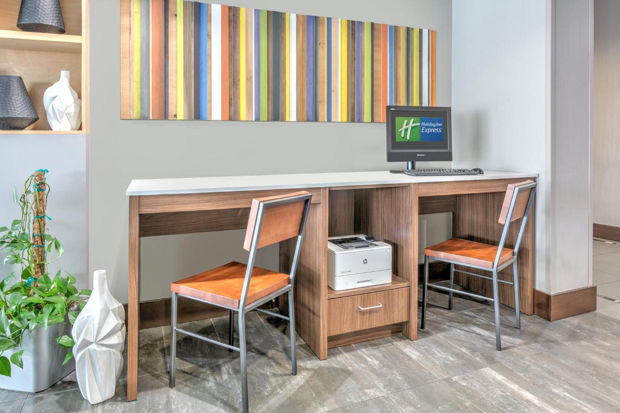 Holiday Inn Express Hotel & Suites Clute-Lake Jackson By Ihg Ngoại thất bức ảnh