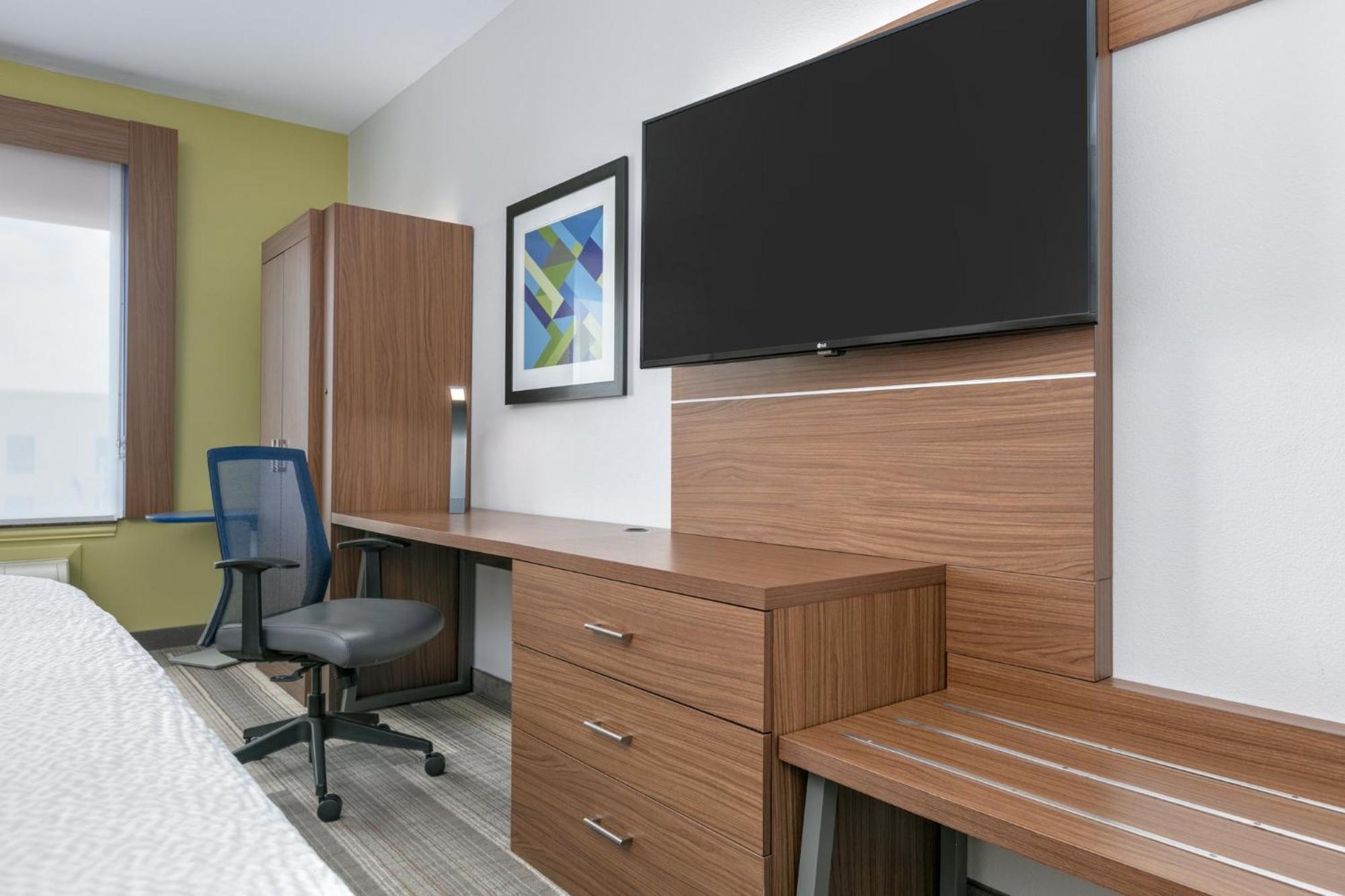 Holiday Inn Express Hotel & Suites Clute-Lake Jackson By Ihg Ngoại thất bức ảnh