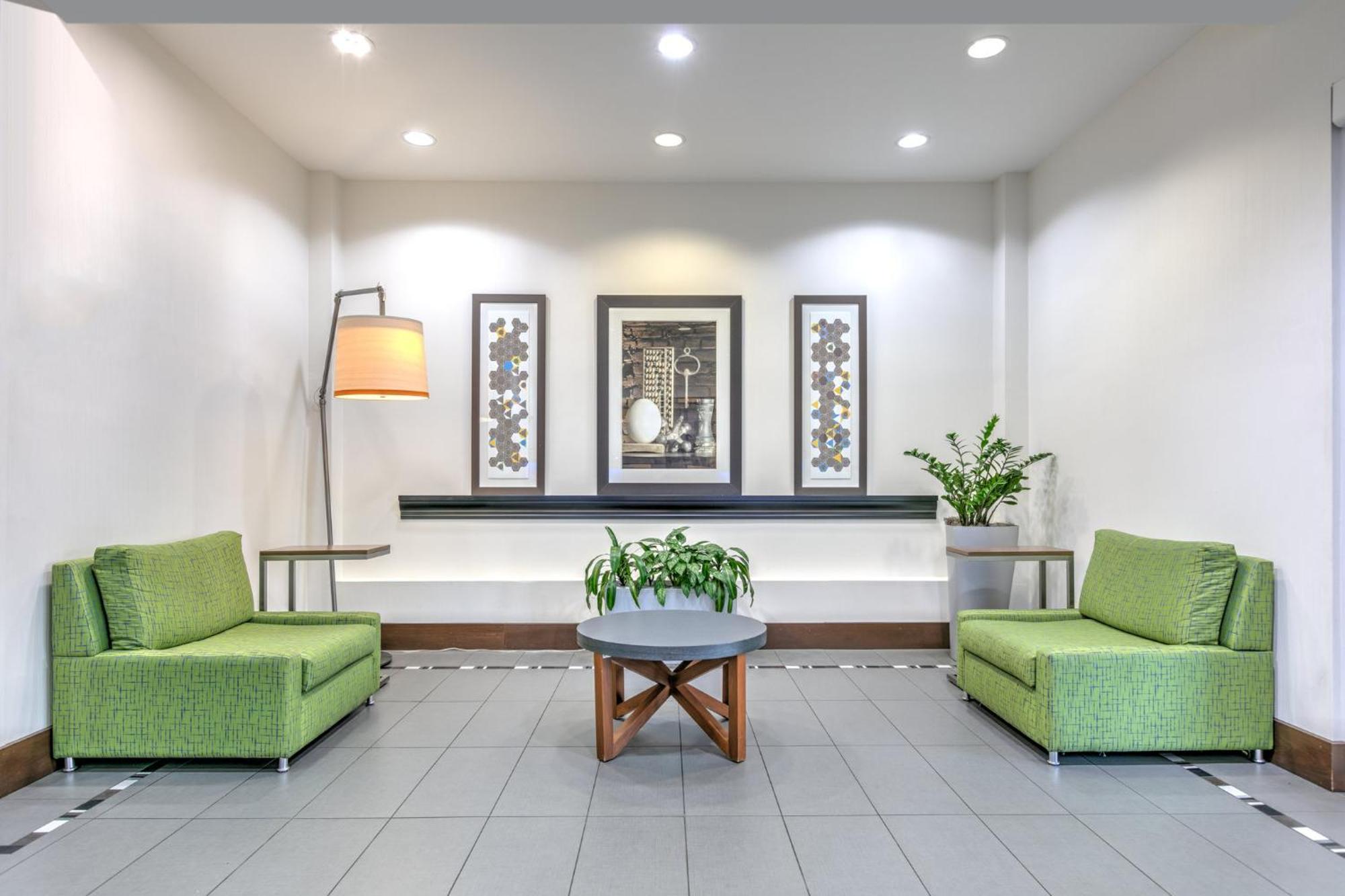 Holiday Inn Express Hotel & Suites Clute-Lake Jackson By Ihg Ngoại thất bức ảnh