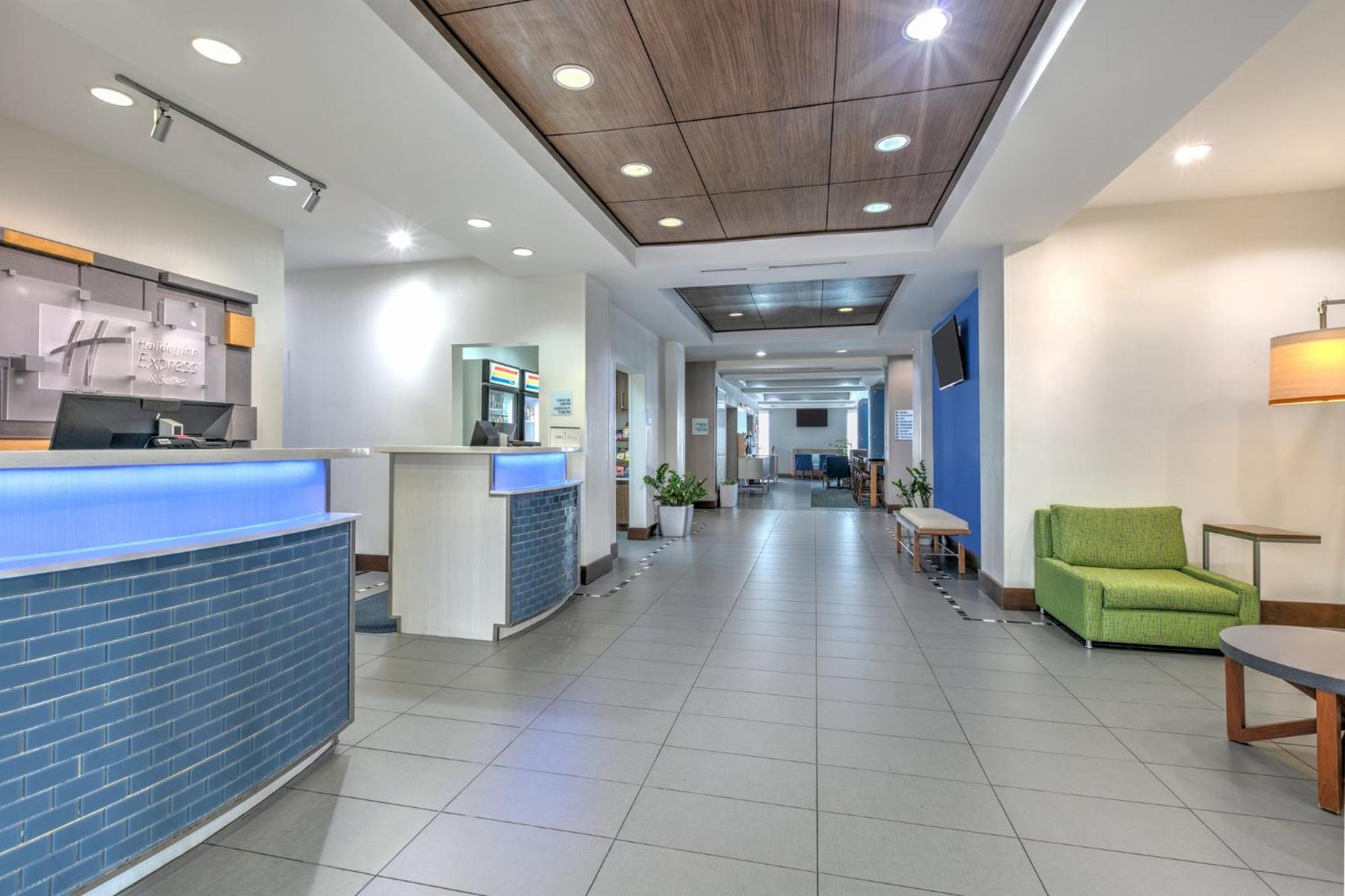 Holiday Inn Express Hotel & Suites Clute-Lake Jackson By Ihg Ngoại thất bức ảnh