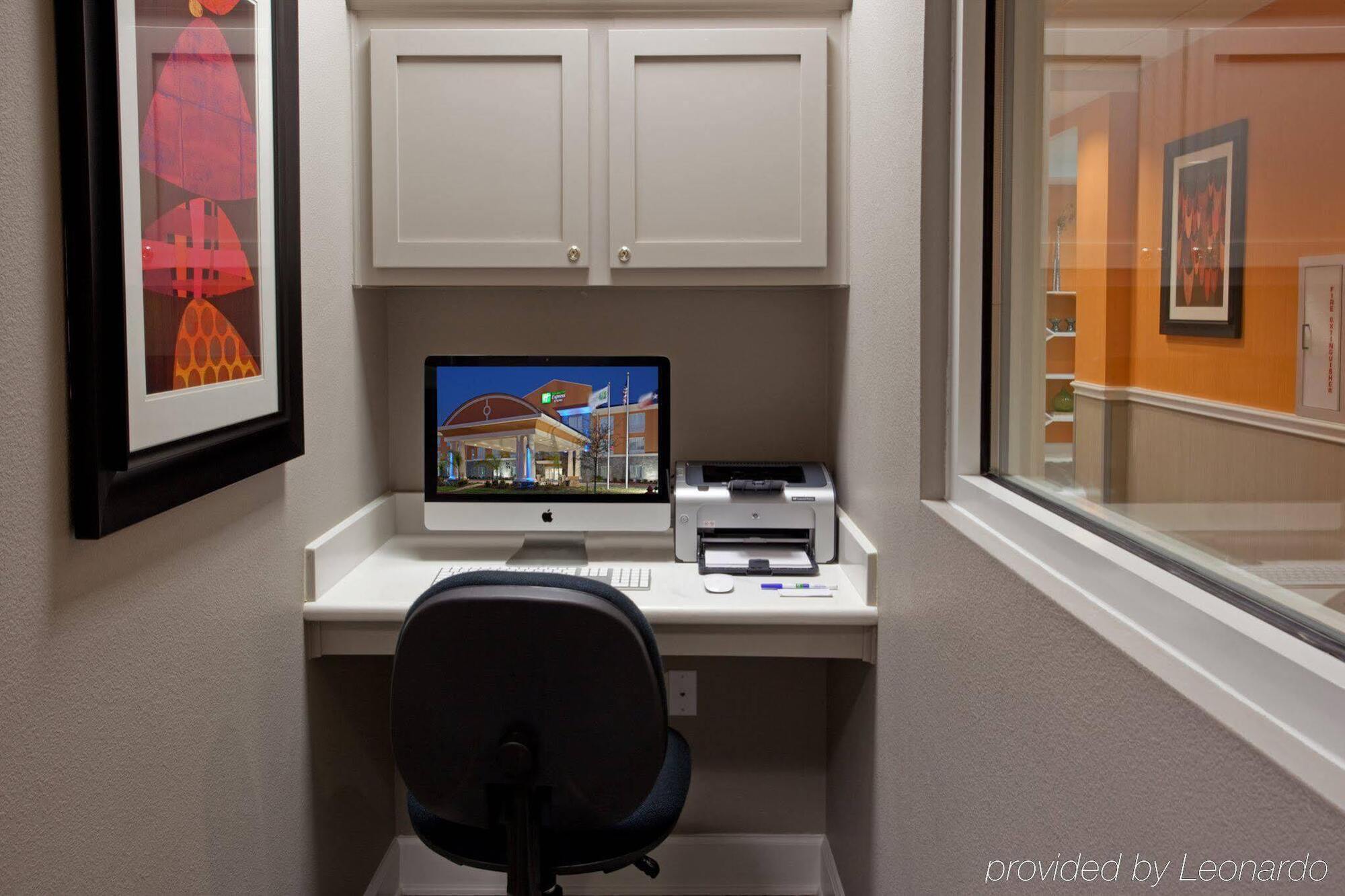 Holiday Inn Express Hotel & Suites Clute-Lake Jackson By Ihg Ngoại thất bức ảnh